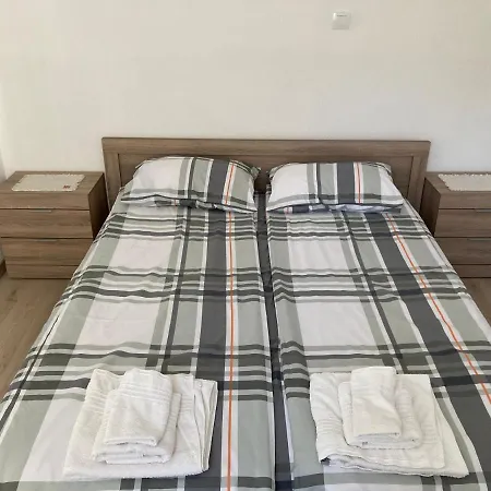 Private With Lovely Yard * Sandanski